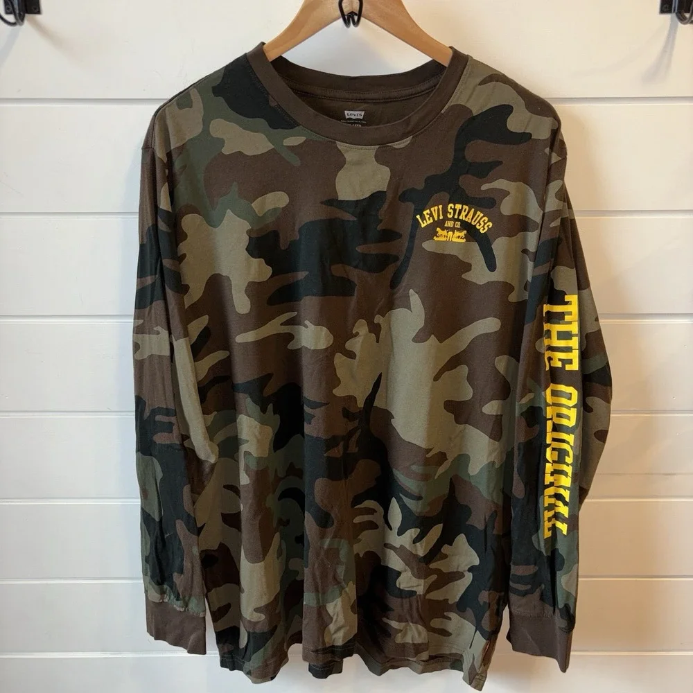 NWOT Levi's Relaxed Fit Long Sleeve Camo T-Shirt Men's Size: XL 100% Cotton
